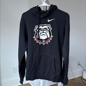 Nike Men's Black Hoodie with Bulldog Graphic size small